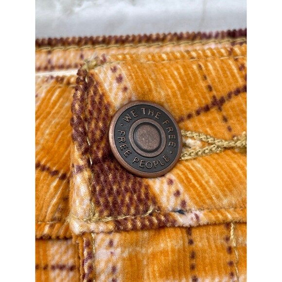 FREE PEOPLE Plaid Float On Flare Corduroy Pants size 28 - Picture 6 of 12